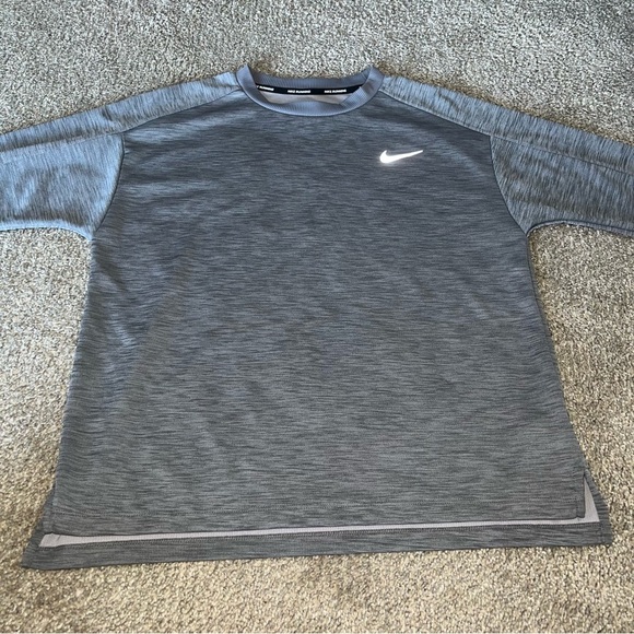 Nike - Long Sleeve Drifit Gray Tee - Medium - Picture 1 of 5
